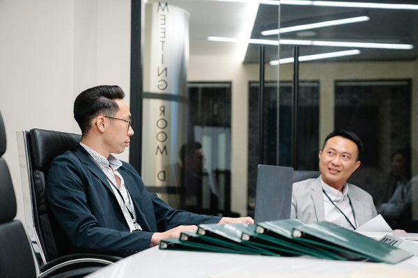 Lancez votre distillerie : guide ultime pour distillateurs en herbe